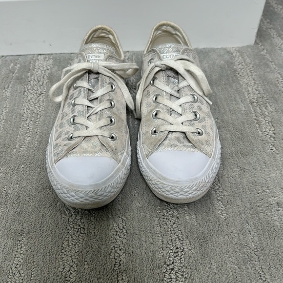 Converse Chuck Taylor All-Star Women’s shoe silver cheetah Converse Sneakers - Picture 4 of 11